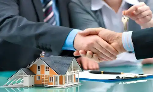Expected Value in Real Estate: How to Evaluate Property Deals Under Uncertainty